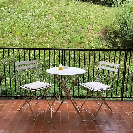 Frenk House Over Varenna Perledo